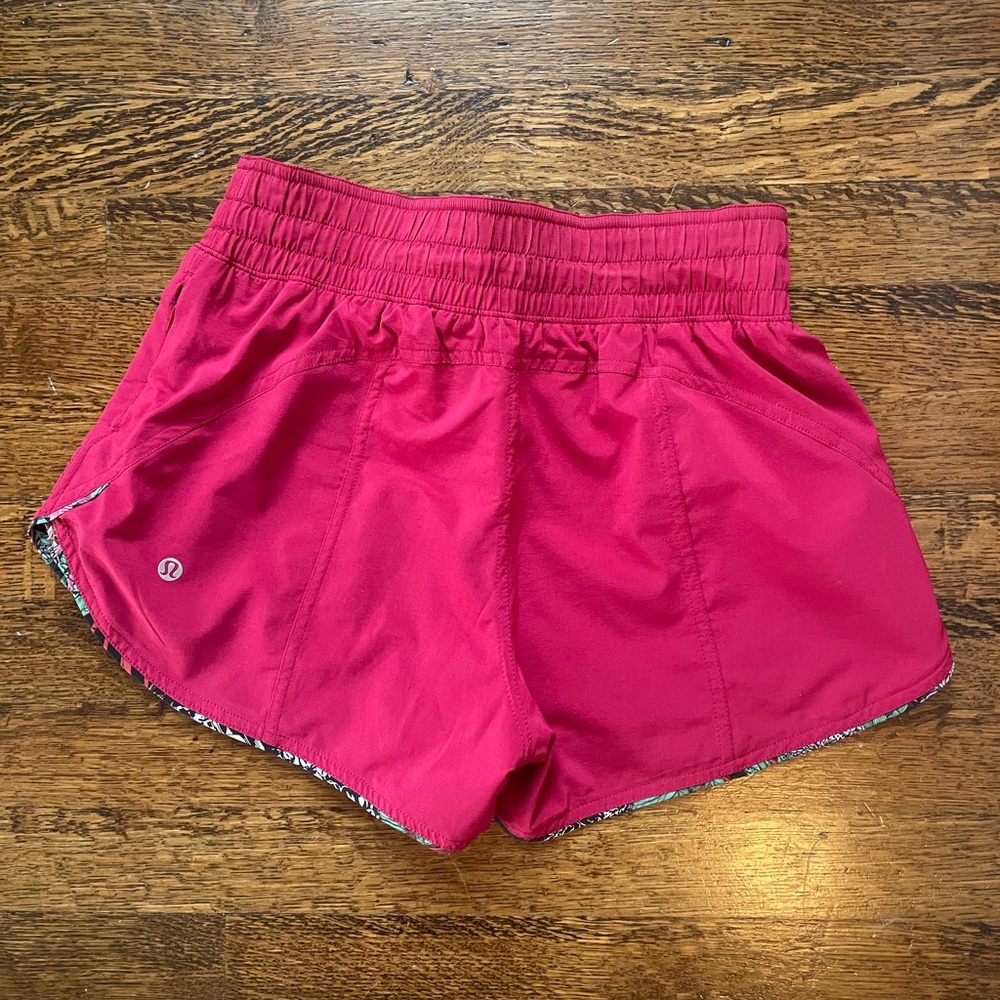 reversible lululemon shorts size 4